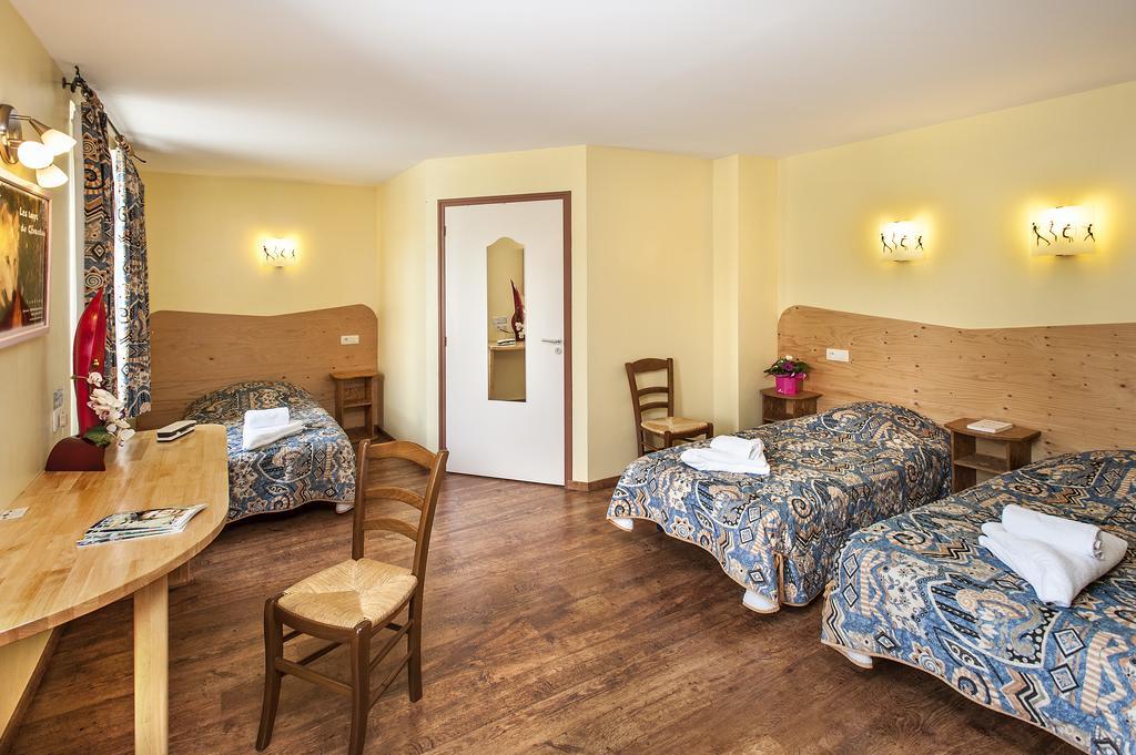 Hotel De France Chaudeyrac Экстерьер фото